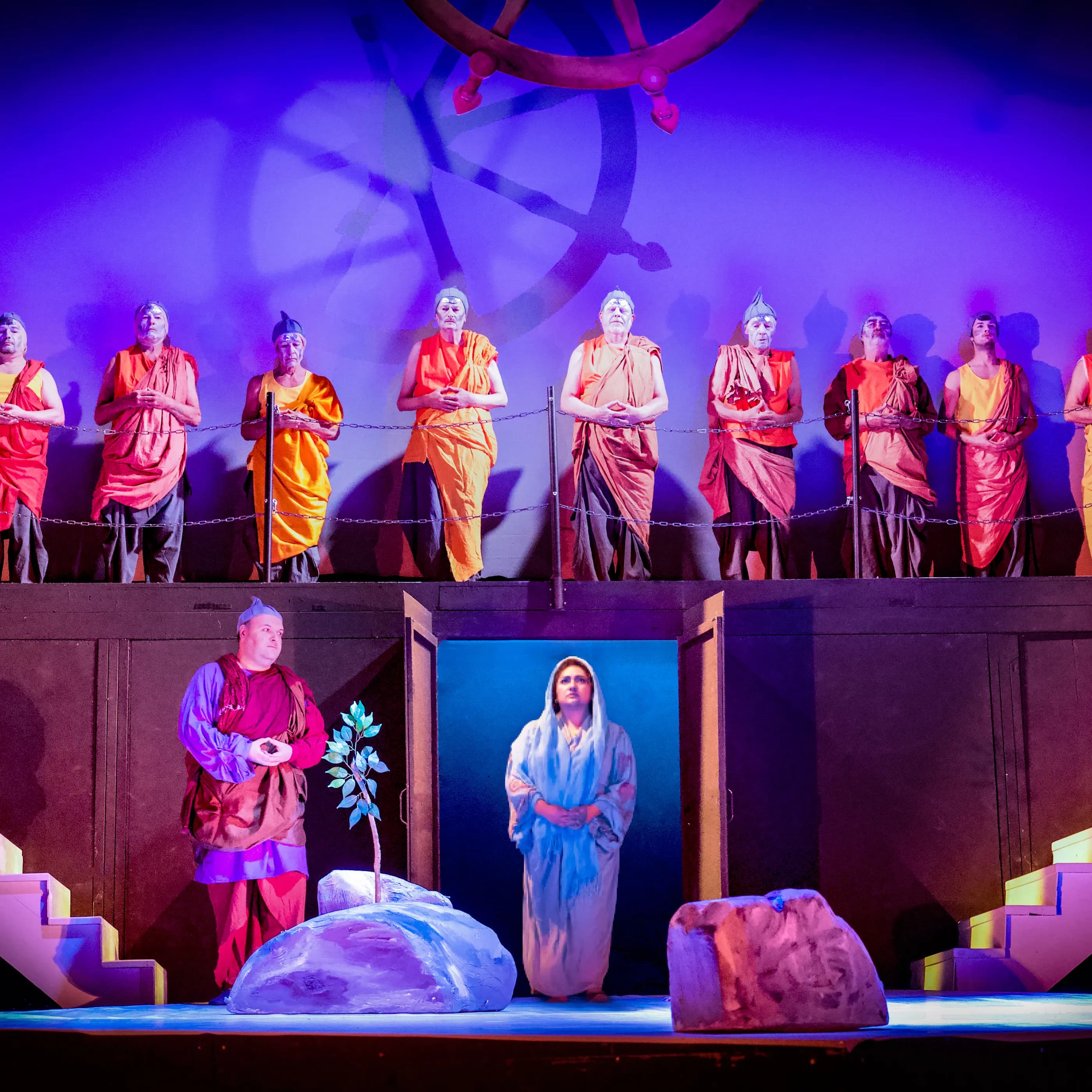 Adventsszene auf Bühne